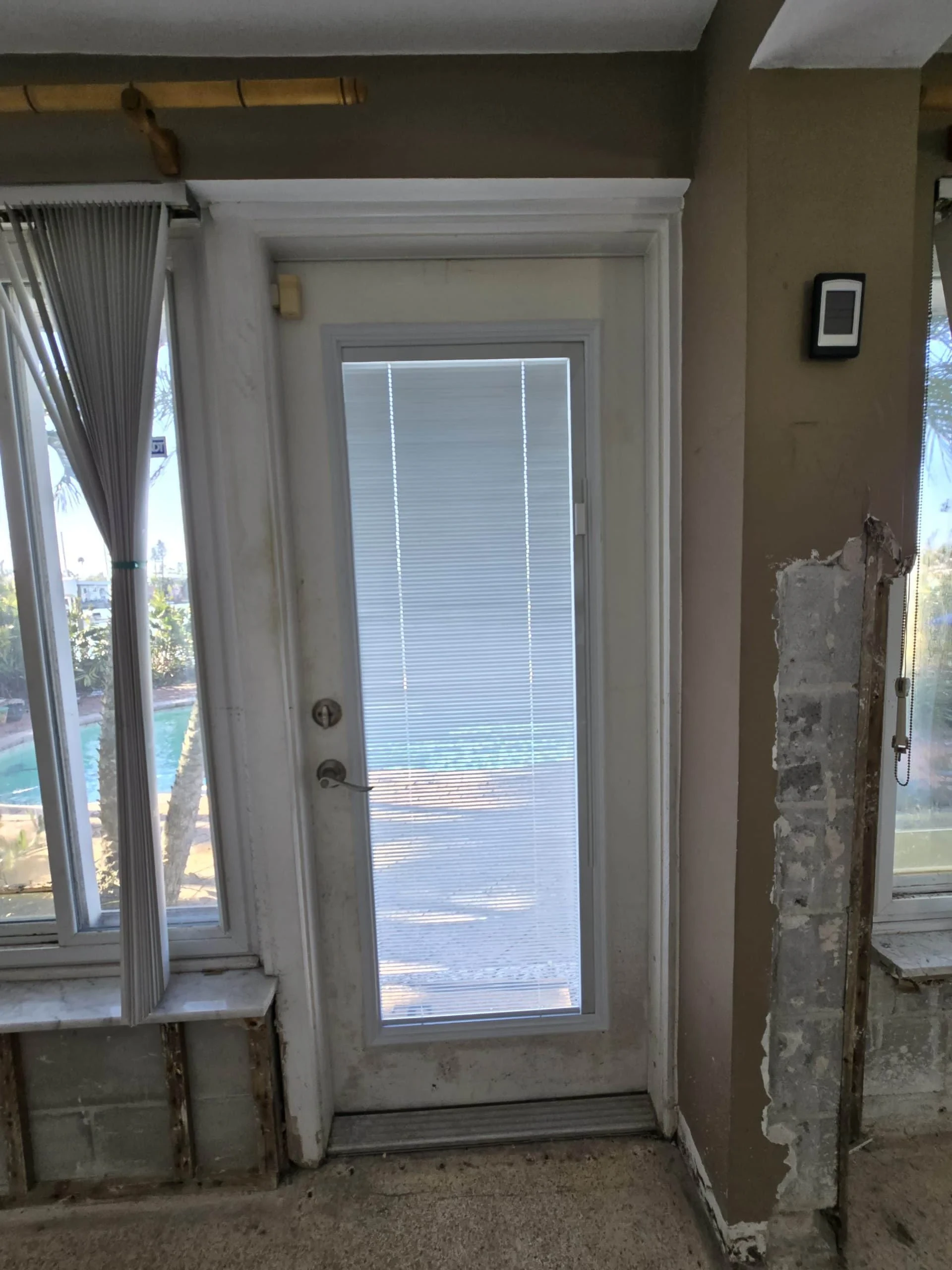 Door Windows Wall Repair Sunlight Pinellas County Florida
