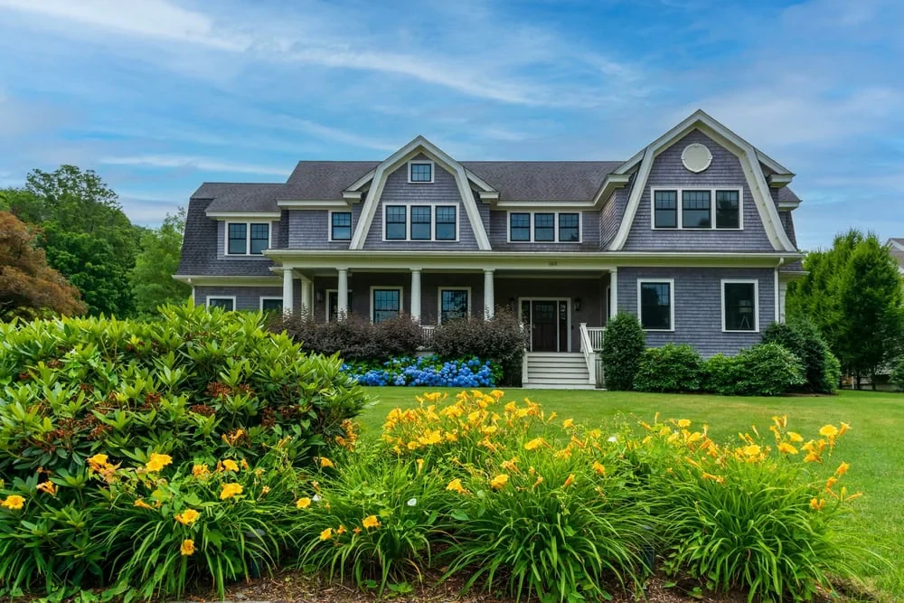 Gray House Flowers Sky Pinellas County Florida